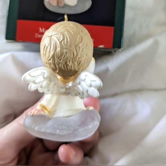 Rare vintage hallmark Mary's Angels- Lily Keepsake ornament 1992 #5 - Picture 4 of 5